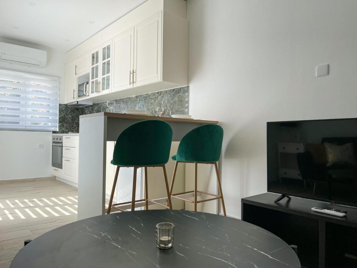 Our Charming House Apartment ปอร์ติเมา ภายนอก รูปภาพ