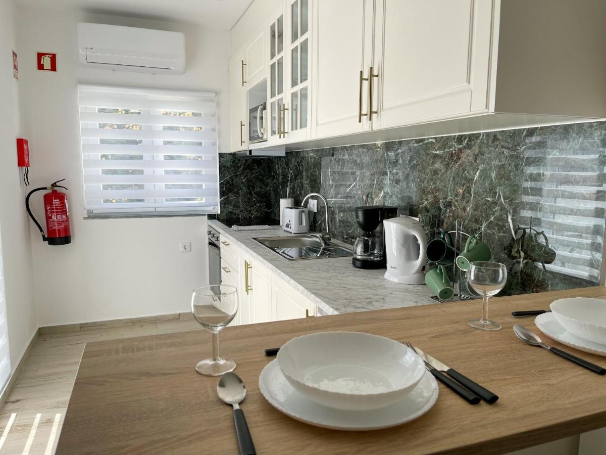 Our Charming House Apartment ปอร์ติเมา ภายนอก รูปภาพ